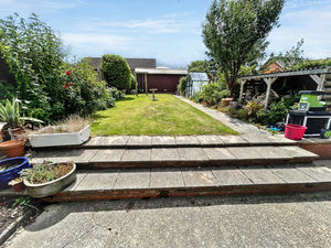 Photo 21- click for photo gallery